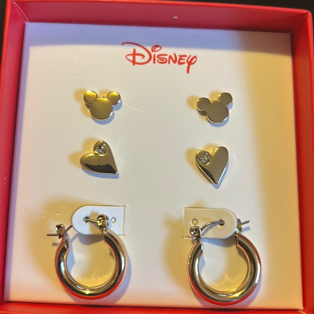 Disney box set of 3 earrings